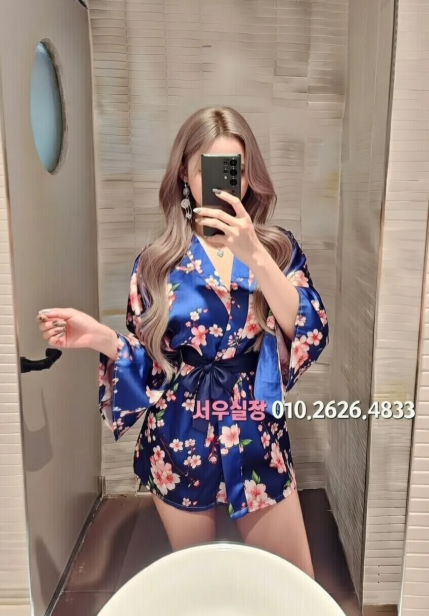 꽃길 룸살롱 프리미엄 라인업 22번 프로필