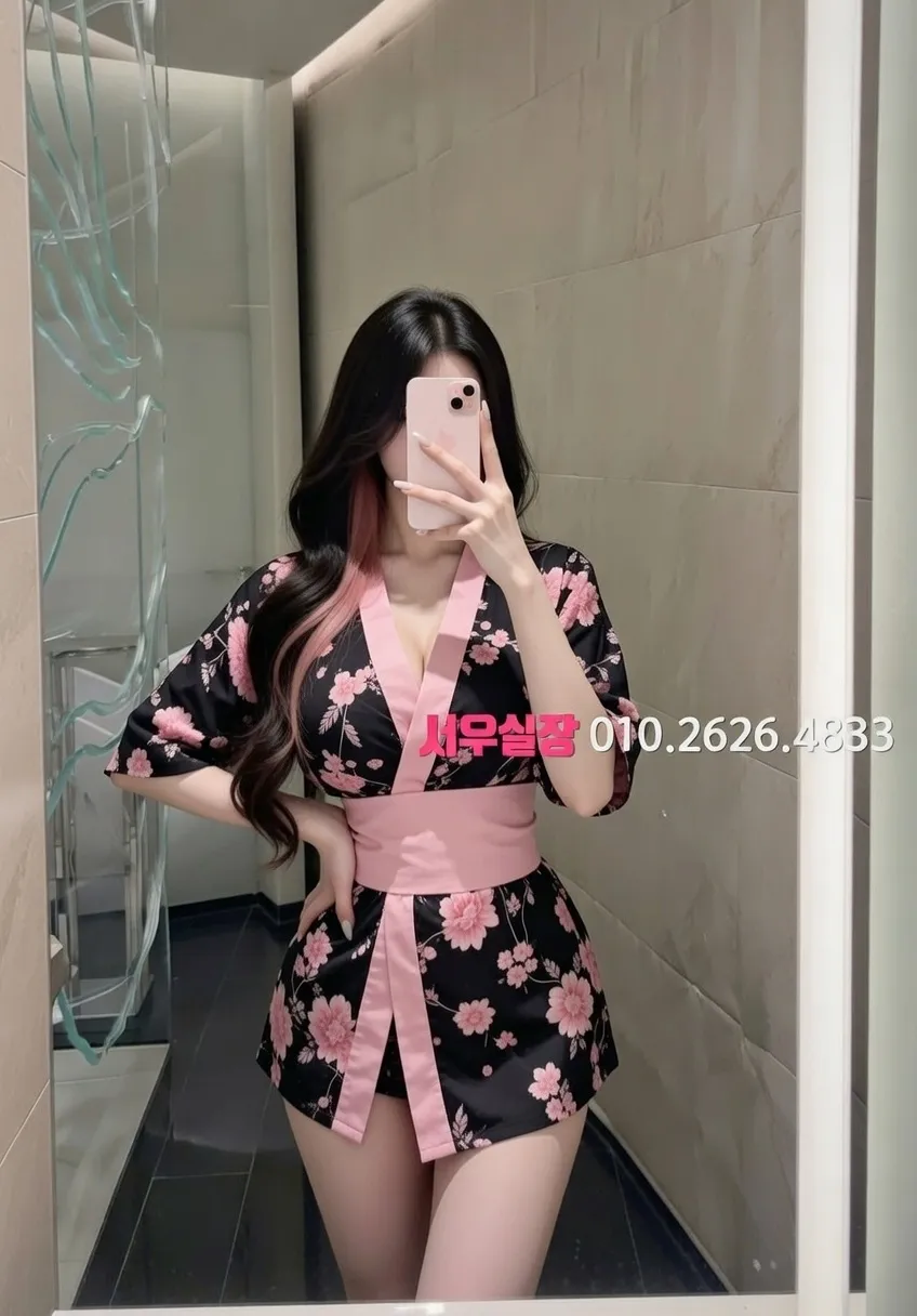 꽃길 란제리룸 프리미엄 라인업 13번 프로필