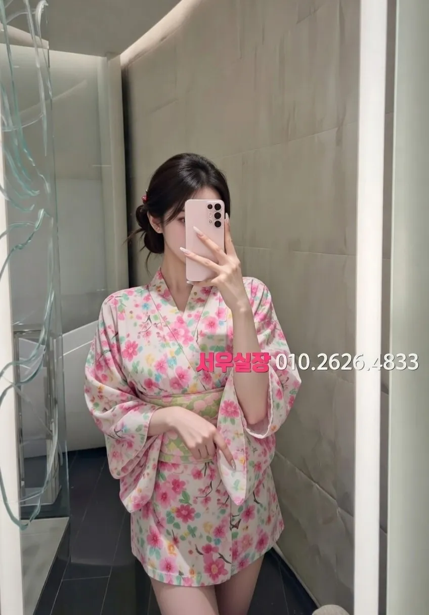 꽃길 란제리룸 프리미엄 라인업 28번 프로필