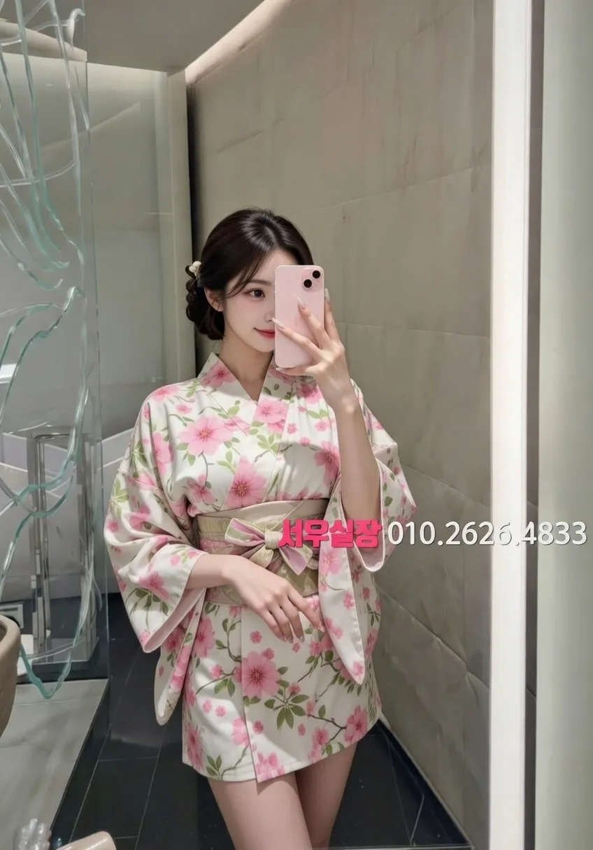 꽃길 란제리룸 프리미엄 라인업 19번 프로필